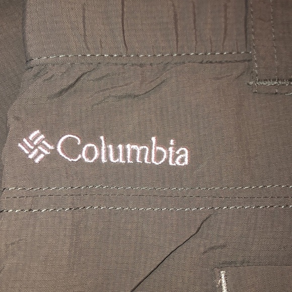 Mens Columbia Omni-Shade sun protection grey shorts size 44W - Picture 3 of 13